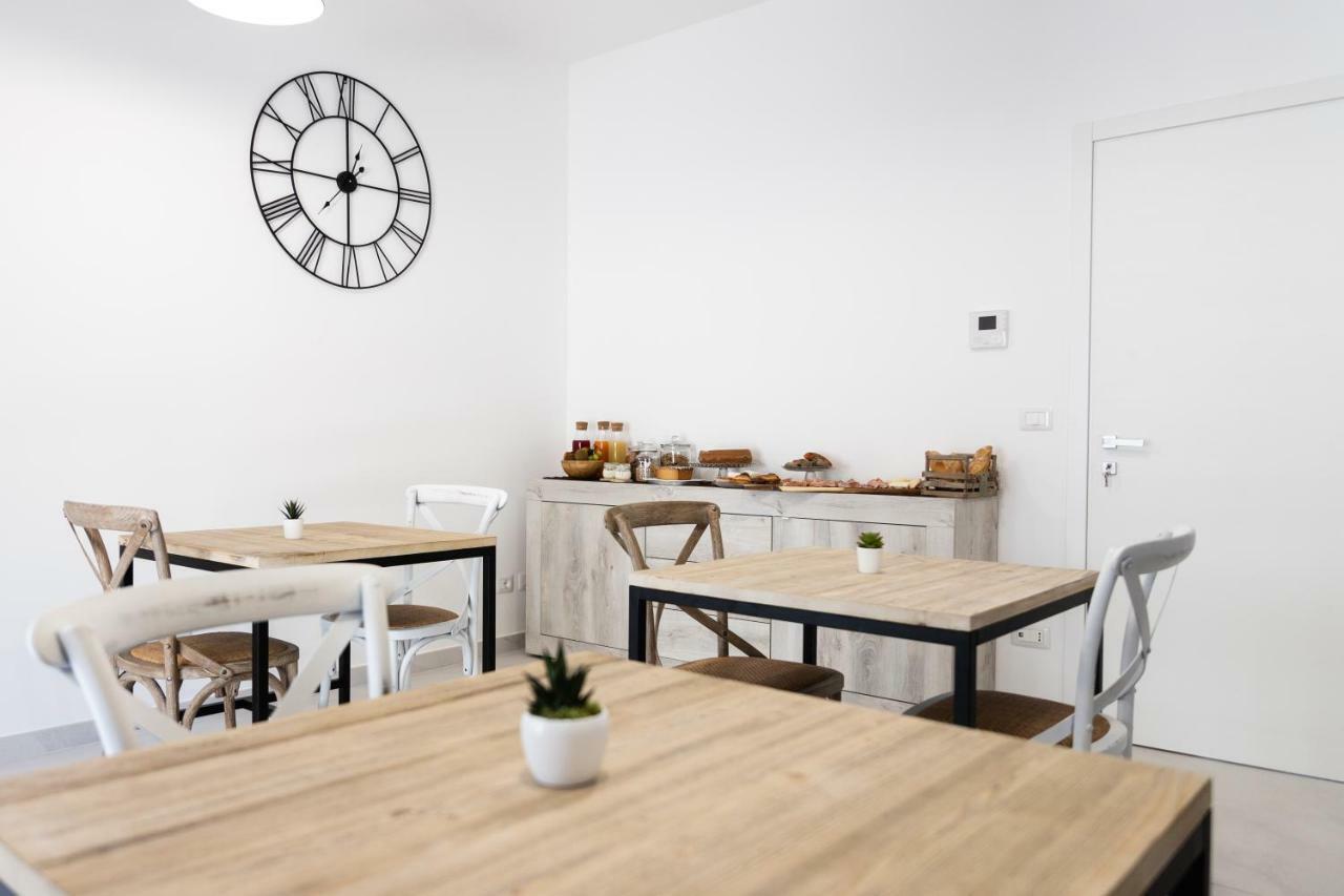 Li Cetti Bed and Breakfast Lecce Exteriör bild